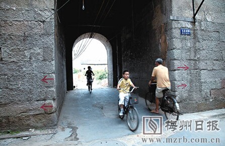 QQ截图20150813091021.jpg